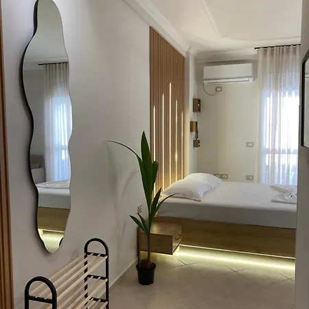 Apartament In Uje I Ftohte Vlore Exterior photo