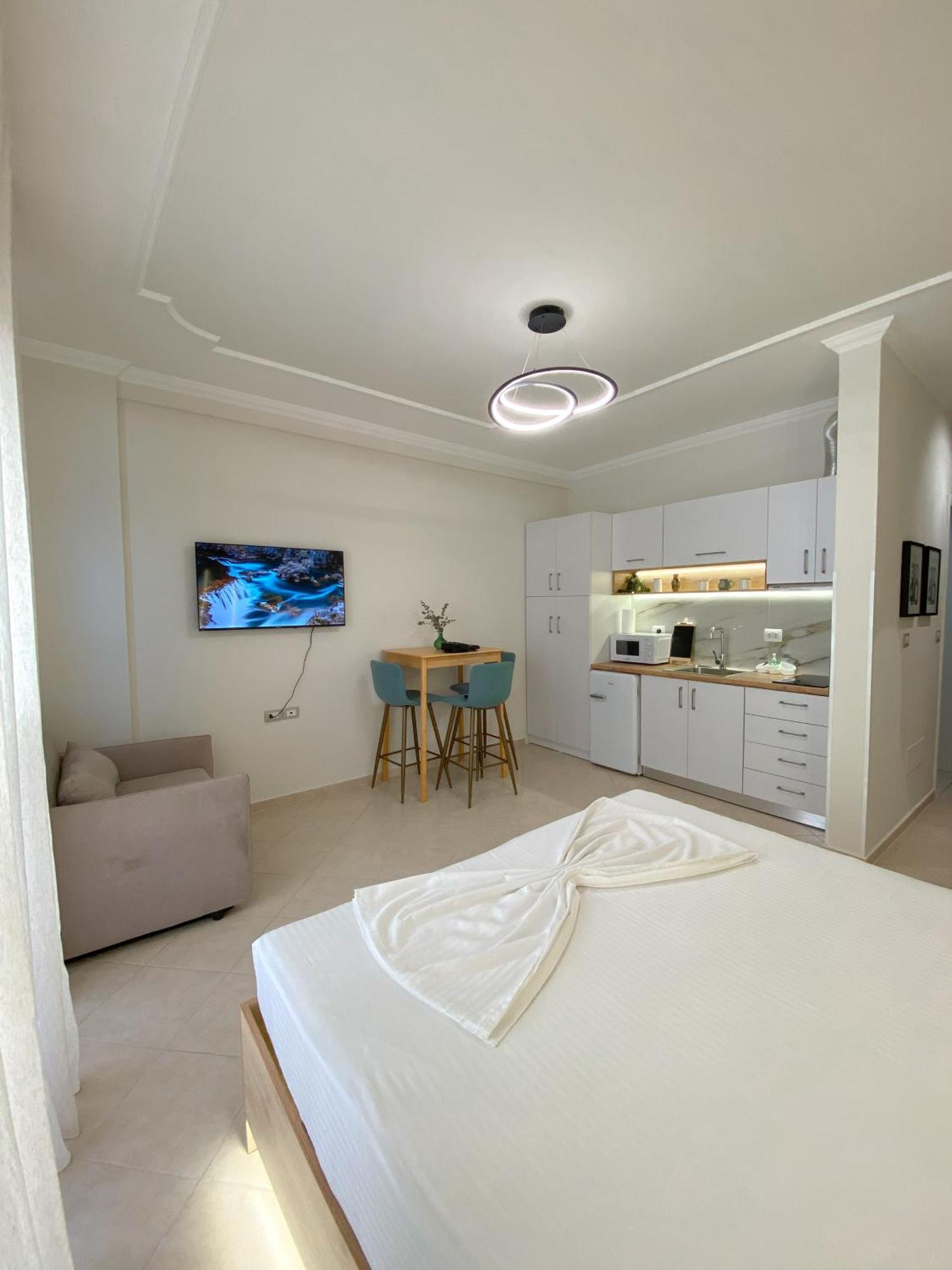 Apartment In Uje I Ftohte *