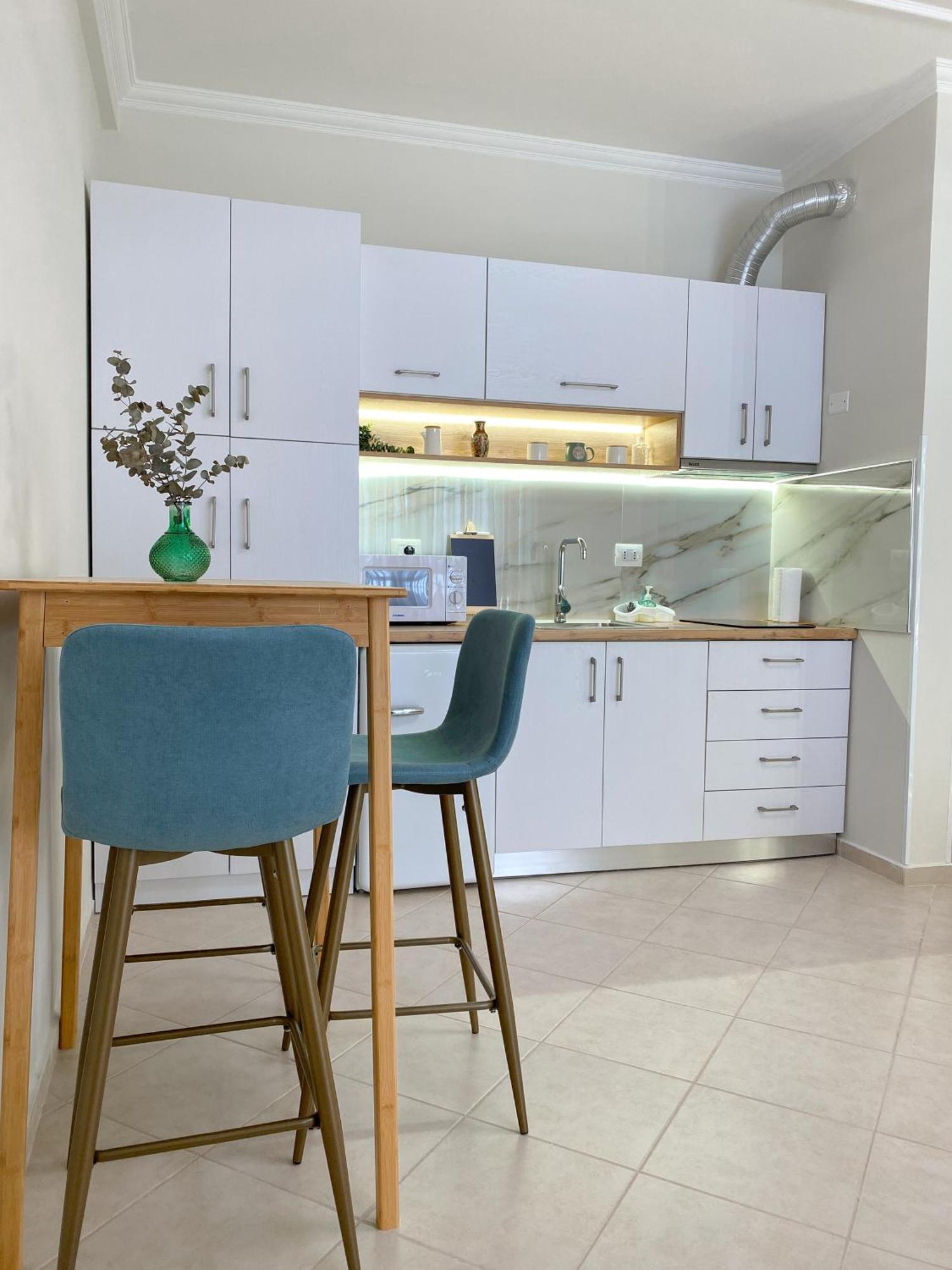 Apartment In Uje I Ftohte